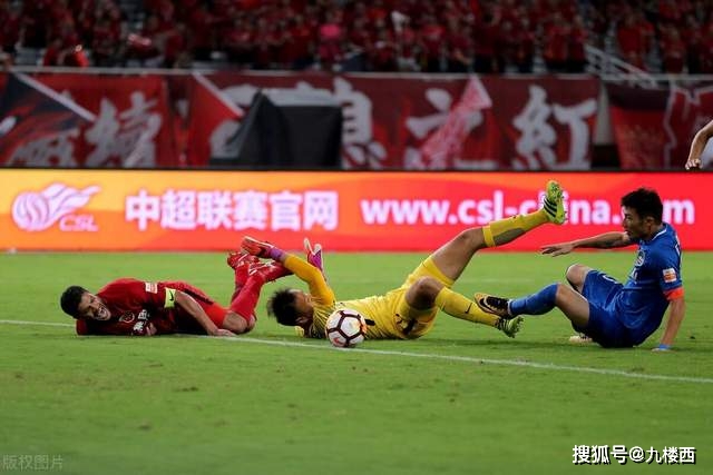 塔图姆35+14绿军擒公牛7连胜 活塞大胜步行者