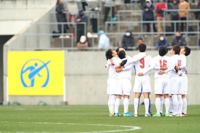 英联杯-贝里瓦尔绝杀 热刺首回合1-0利物浦